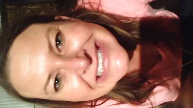 მან მიიღო ვინტაჟი ფრანგი პორნო ვარსკვლავი Britney მანქანა.
