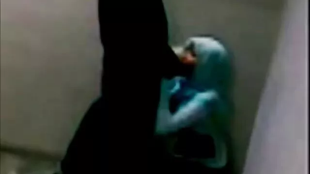 დიდი ქალის დომინირება ვიდეო მკერდი,